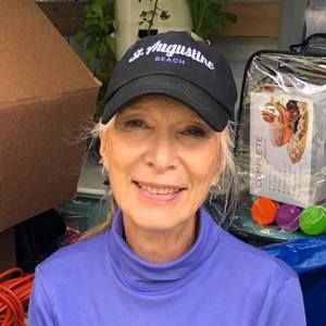 Meet your Posher, Gail